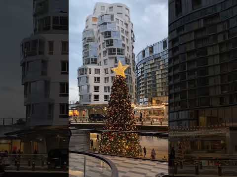 ⬇️ London’s Best Christmas Displays 🎄🌟  #americanexpat #travel #christmasinlondon