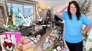 struggling with GIFT GUILT and CLUTTER 🫣🎁 2nd PASS RUTHLESS SMALL APARTMENT DECLUTTER s2 ep1