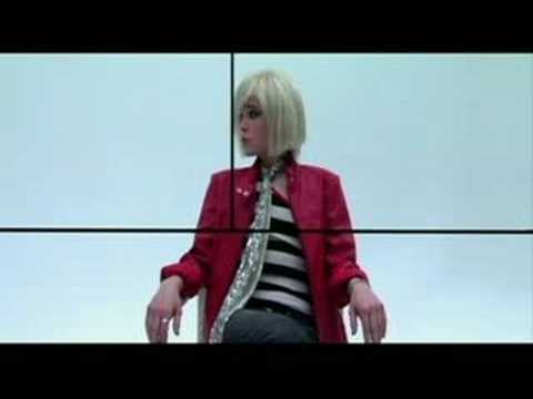 tracey fragments daydream scene