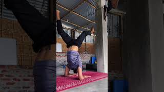 How to FLIP your Forearm stand