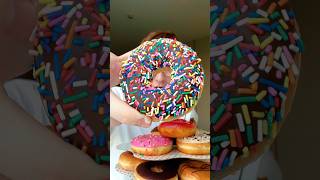 Ranking EVERYTHING at Krispy Kreme in Thailand!