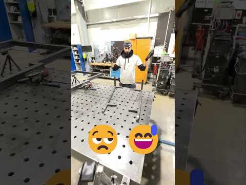 عملت طاولة لبيتي الجديد    ⛓️ سلسلة يوميات 🧭💸🏠 V;01