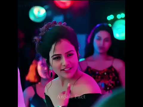पार्टी में खूबसूरत लड़की ने मचाया धमाल #hindistories