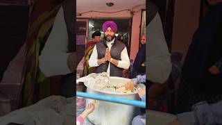 langar Seva🙏 #viral #fyp #langar #food #ytshorts #videochallenge #viralvideos #newdelhi #foodiepaji