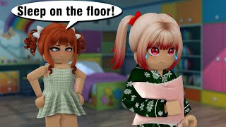 😒 I hate living with my older cousin | Ruby Roblox TV