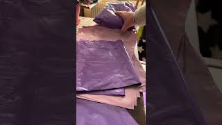 Selling old clothes? score big with these online selling tips