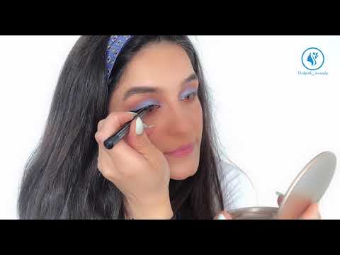 BLUE EYESHADOW MAKEUP TUTORIAL!