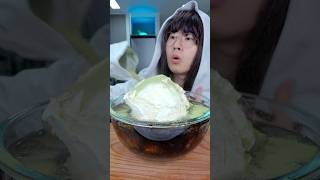How to make Matcha Coke Float