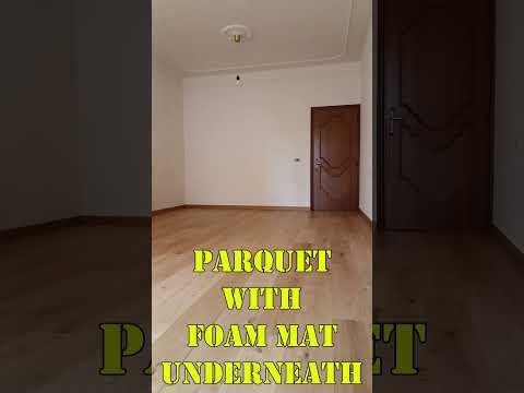 Reverberation on different floors