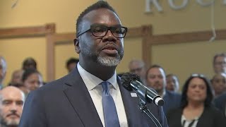 LIVE: Chicago mayor attends Community Development Grant Spring 2025 announcement