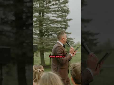 Have your officiant say THIS in their Unplugged Ceremony Announcement 🚫 📱 #wedding #weddingceremony