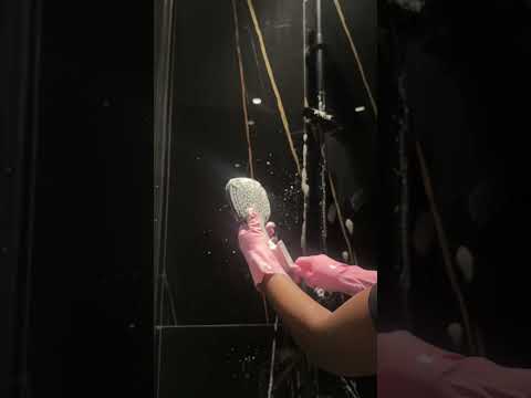 watch the full video on Instagram @bonge.gumede ❤️ #dubai #movingabroad