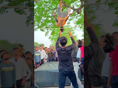 Do Bhai Ka Khatarnaki🔥High Jump! Dekhkar Public Ho Gayi Hairaan🫢 #FlipJump #ShortsYouTube