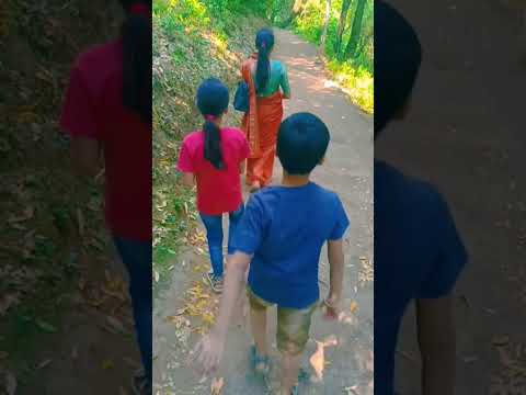 Teri Suwani Mukhudi Ki Tareef #garhwali #song #vlog #pahadi #pahadilifestyle #shorts