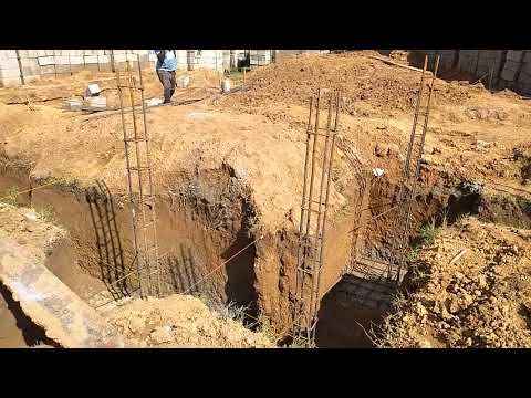 Mounting columns