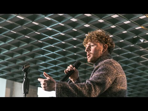 Tom Grennan performs 'Remind Me' live at The Tower Tapes