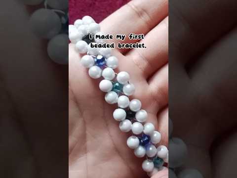 rate my first try #beadedjewelry #beadedbracelet #daisybracelet #bracelet #beadstutorial #diy #fyp