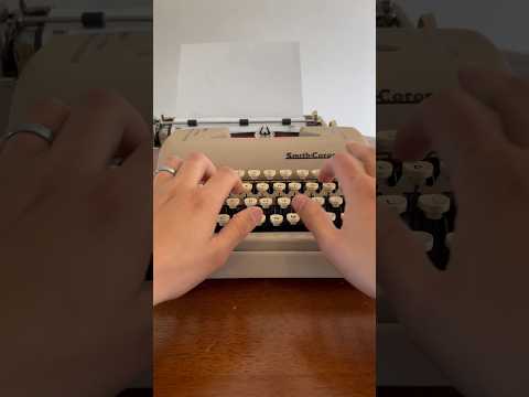1956 Smith-Corona Silent-Super Typewriter in Desert Sand