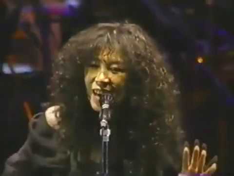 吉田美奈子 - 頬に夜の灯 (ライブ　１９９５)