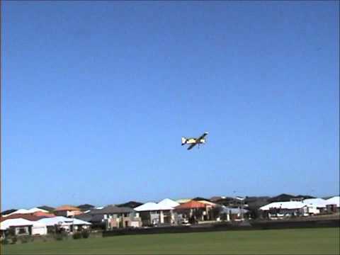 Stu's Extra 260 @ Burns