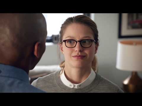 logoless cute kara danvers scenes