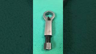 How to Use a Nut Splitter: Quick Guide