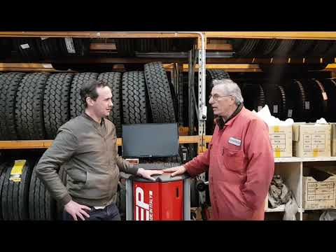 Action Tyres w/ their FASEP Wheel Aligner