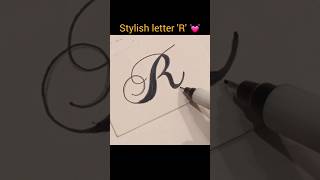 Stylish letter R drawing 💥 #letterartdrawing #letterart #calligraphicalphabets #shortvideoviral