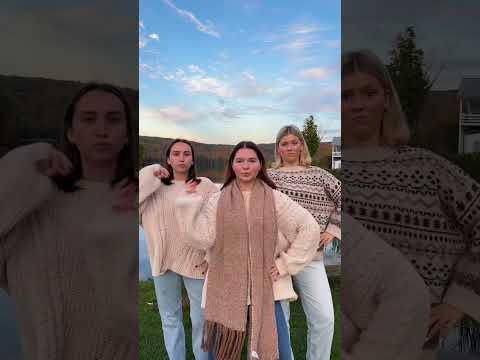 best friend check #friendship #trio #bestie #bestfriends #travel #christianliving #fallfashion #fall