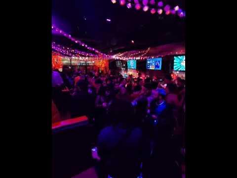 This How My DanceFloor ALWAYS Be No Matter Where I Go #dj #windsor #windsorparty #windsorlatinparty