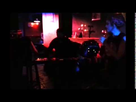 Jones' Crew @ La Fundición Strut by Jimmy Smith