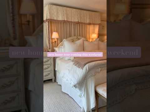 A new home tour airs this weekend! Don’t miss the timeless interiors! #hometour #luxuryrealestate