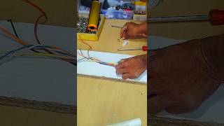 🤯 Plastic Bottle से Wire Organizer! Zero Cost Hack, 1 Min DIY! #shorts #RecyclingHack #tech
