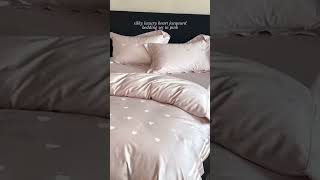 Pink and Chic 💕 #pinkaesthetic #silkbedding #cozybedding #sleep