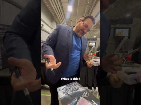 Getting the Soul of Flight signed by Brandon Sanderson #booktok #brandonsanderson #cosmere