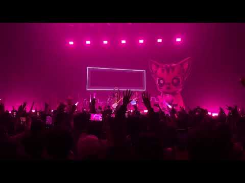 Porter Robinson - Russian Roulette (Manila Supercut V1)