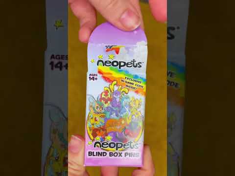 Let’s open my last three Neopets Blind Box Pins! #neopets #nostalgia #mysterybox #blindbox #unboxing