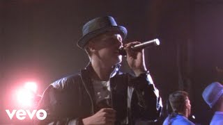 New Kids On The Block - Please Don't Go Girl (from Hangin' Tough Live)