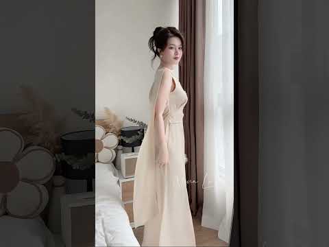 Set này xinh cực luôn, không thể cưỡng lãi vẻ đẹp của nó được mọi người ạ