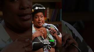 Resort Romance Comedian's Hilarious First Impression #standupcomedy #comedyvideo #standupfeaturing