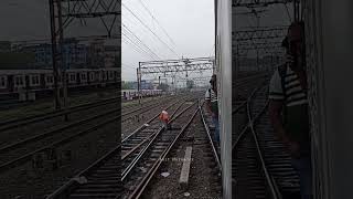 Gangman 👨‍🔧 Hero of Indian Railways 💙❤ #trainvideo #gangman