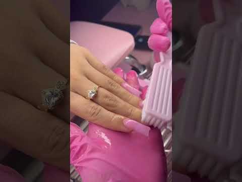 full version coming soon make sure you’re subscribed 🩷☺️ #pink #nails #nailtutorial #viralshorts