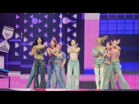 Twice 5th World Tour 'Ready To Be' - Talk That Talk (Arlington)