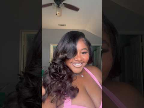 These bundles are such good quality! #flexirodset #hairstyle #curls #heatlesscurl