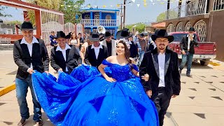 Quinceañera celebra en el rancho donde nació su Papá