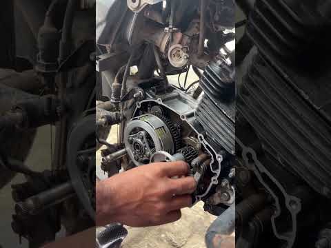 Never give up#youtubeshorts #motivational #mechanic #motivation