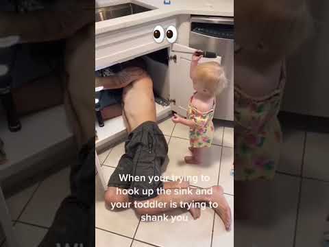 Toddler on their villain ark 💀 #funny