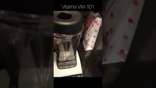 Vitamix vm-101 Commercial Blender #vitamix #vitamixblender #blendtec #ninjablender #cuisinart