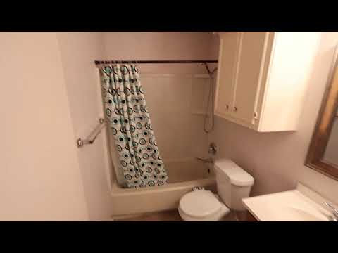 2 Bed 1 Bath with Private Porch