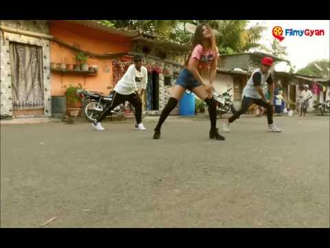 ￼

ED SHEERAN - Shape Of You | Dance Cover ft. Radhika Bangia